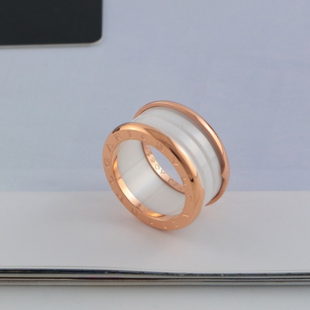 宝格丽螺纹宽版陶瓷戒指 镀18K彩金 戒指情侣指环钛钢玫瑰金  限时促销95折