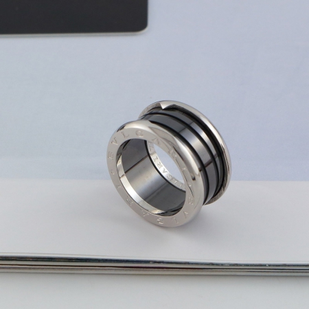 宝格丽螺纹宽版陶瓷戒指 镀18K彩金 戒指情侣指环钛钢玫瑰金  限时促销95折