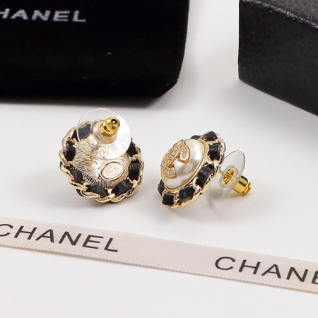 香奈儿小羊皮珍珠耳钉 镀18K钛钢彩金情侣饰品耳环批发