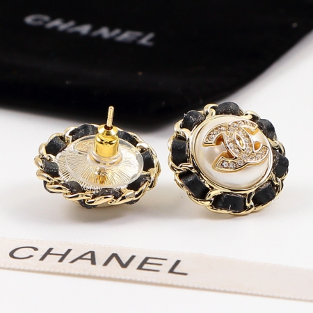 香奈儿小羊皮珍珠耳钉 镀18K钛钢彩金情侣饰品耳环批发