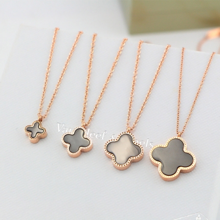 四叶草黑白双面大小号项链 韩国时尚镀18K玫瑰金项链女彩金短款锁骨链