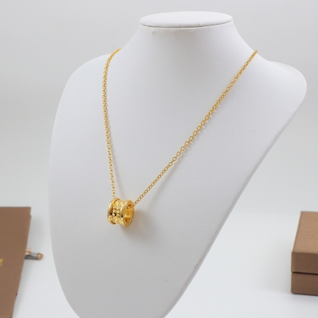 宝格丽慈善款小红人铆钉弹簧项链 情侣明星款锁骨链钛钢批发