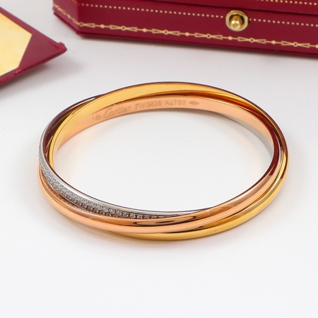 卡地亚三环三色满钻手镯 18K玫瑰金钛钢拼接手镯批发