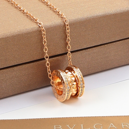 宝格丽慈善款小红人一圈钻弹簧项链 情侣明星款锁骨链钛钢批发