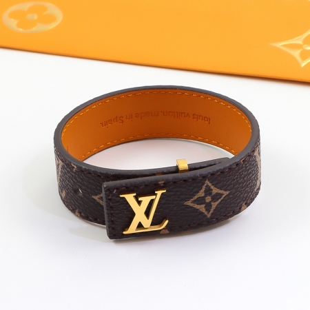 LV立体金属字母手环 欧美时尚表带钛钢手镯情侣饰品批发