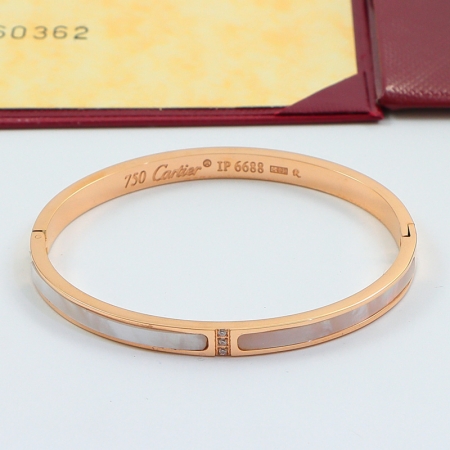 卡地亚天然贝壳手镯 钛钢电镀贝母三钻母贝手环