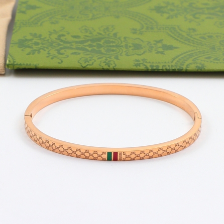 古驰窄版字母手镯 钛钢镀18K玫瑰金手环女士彩金手环批发